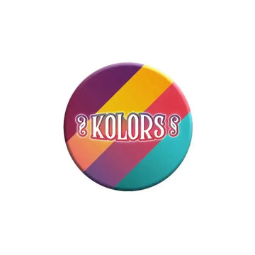 E-liquide Kolors avec décapsuleur de la gamme Kolors, flacon coloré et logo visible, pour vapoteurs.